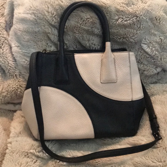 Kate Spade Purse - Picture 3 of 11